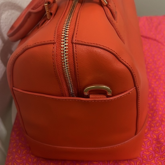Tory Burch Robinson satchel - Picture 9 of 16